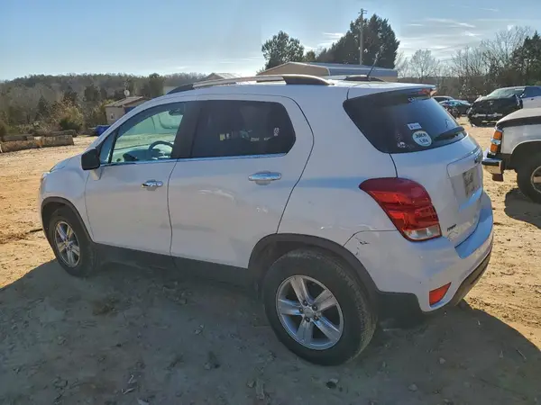 KL7CJLSB9JB727344 2018 CHEVROLET TRAX - Image 2