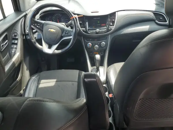 KL7CJLSB9KB719343 2019 CHEVROLET TRAX - Image 8