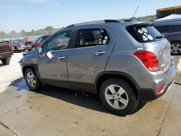 KL7CJLSB9KB727426 2019 CHEVROLET TRAX - Image 2