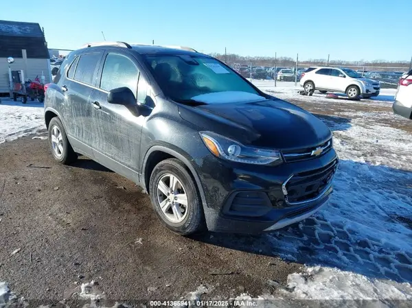 KL7CJLSB9KB744243 2019 CHEVROLET TRAX - Image 1