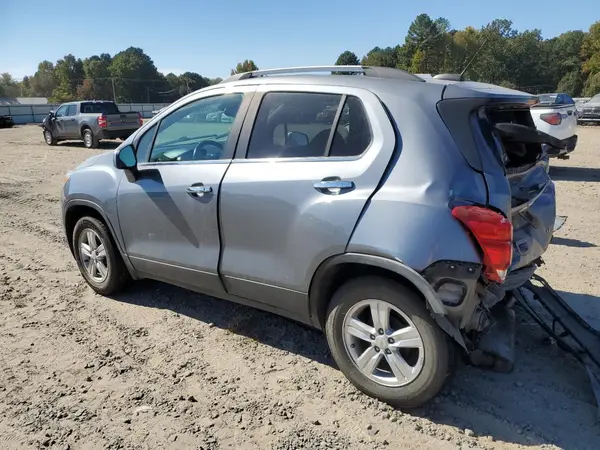 KL7CJLSB9KB746963 2019 CHEVROLET TRAX - Image 2
