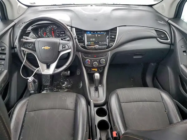 KL7CJLSB9KB758062 2019 CHEVROLET TRAX - Image 8