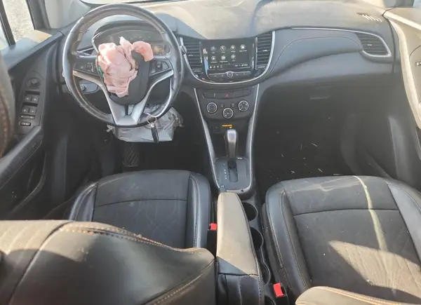 KL7CJLSB9KB797718 2019 CHEVROLET TRAX - Image 8