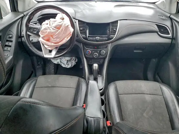 KL7CJLSB9KB820169 2019 CHEVROLET TRAX - Image 8