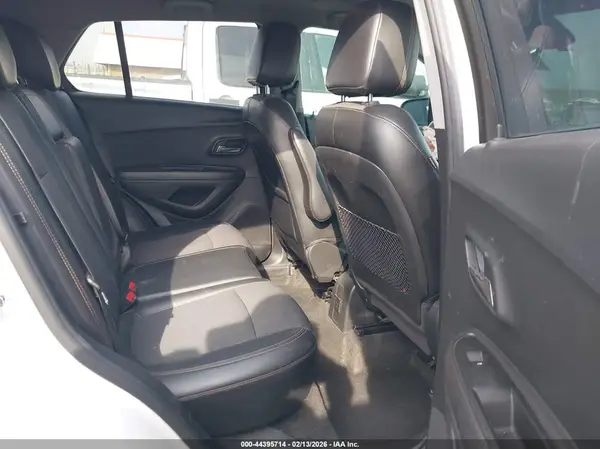 KL7CJLSB9KB844780 2019 CHEVROLET TRAX - Image 8