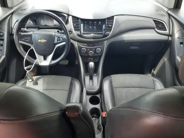 KL7CJLSB9KB856797 2019 CHEVROLET TRAX - Image 8