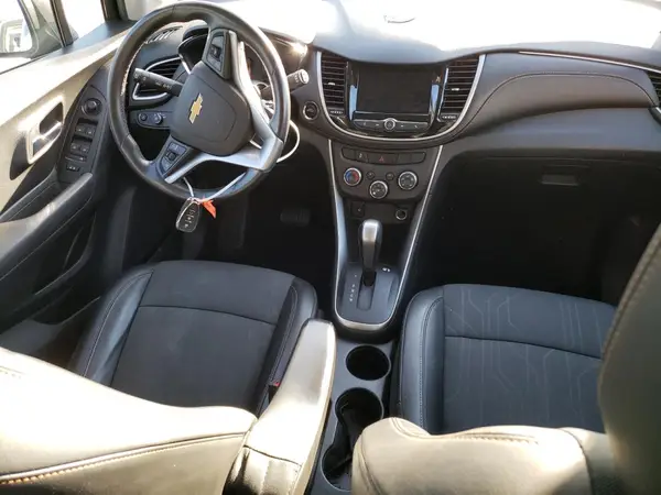 KL7CJLSB9KB861241 2019 CHEVROLET TRAX - Image 8