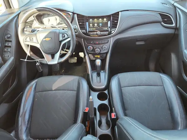 KL7CJLSB9KB902239 2019 CHEVROLET TRAX - Image 8