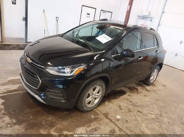 KL7CJLSB9KB908171 2019 CHEVROLET TRAX - Image 2