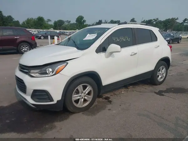 KL7CJLSB9KB934219 2019 CHEVROLET TRAX - Image 2