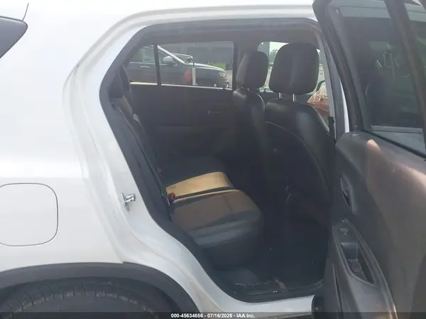 KL7CJLSB9KB934219 2019 CHEVROLET TRAX - Image 8