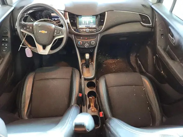KL7CJLSB9KB937086 2019 CHEVROLET TRAX - Image 8