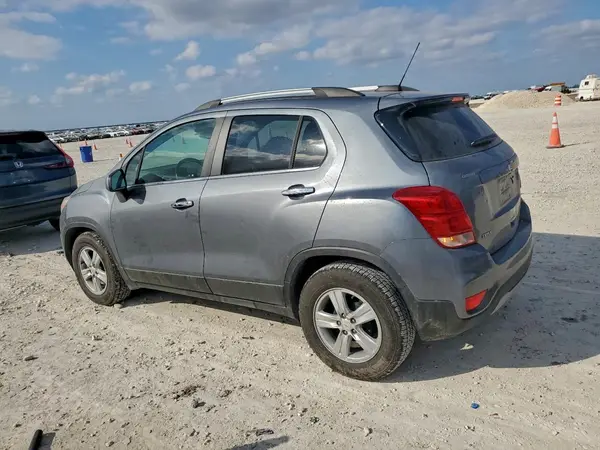 KL7CJLSB9KB941168 2019 CHEVROLET TRAX - Image 2