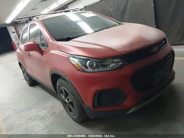 KL7CJLSB9KB953658 2019 CHEVROLET TRAX - Image 1