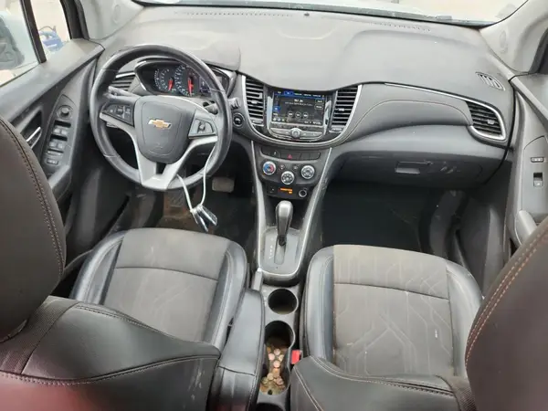 KL7CJLSB9KB955944 2019 CHEVROLET TRAX - Image 8