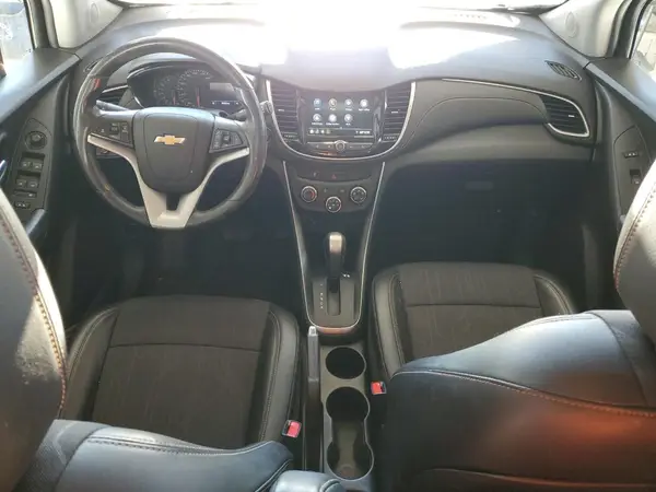KL7CJLSB9KB956575 2019 CHEVROLET TRAX - Image 8