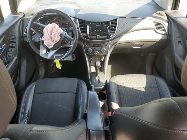 KL7CJLSB9KB962425 2019 CHEVROLET TRAX - Image 8