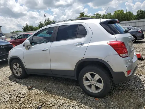 KL7CJLSB9KB962568 2019 CHEVROLET TRAX - Image 2