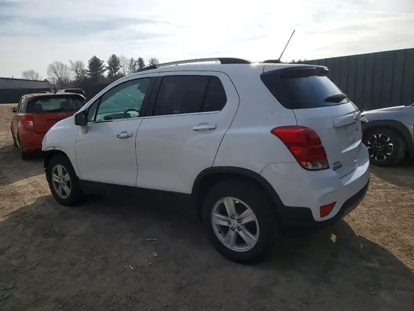 KL7CJLSB9LB007304 2020 CHEVROLET TRAX - Image 2