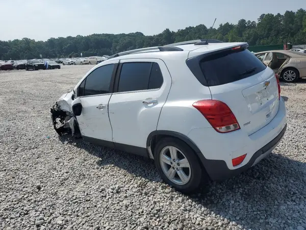 KL7CJLSB9LB011174 2020 CHEVROLET TRAX - Image 2