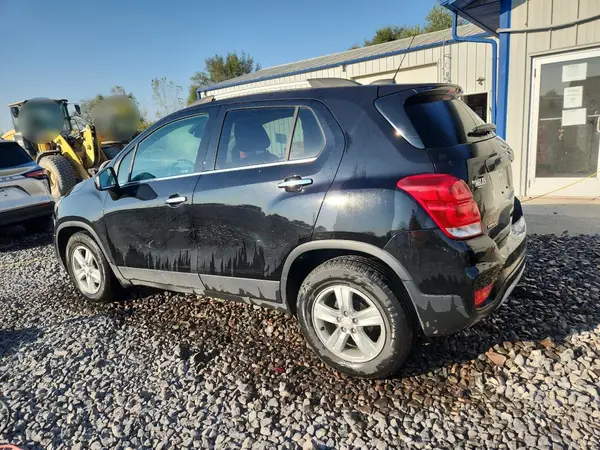 KL7CJLSB9LB012650 2020 CHEVROLET TRAX - Image 2
