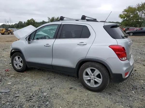 KL7CJLSB9LB030176 2020 CHEVROLET TRAX - Image 2