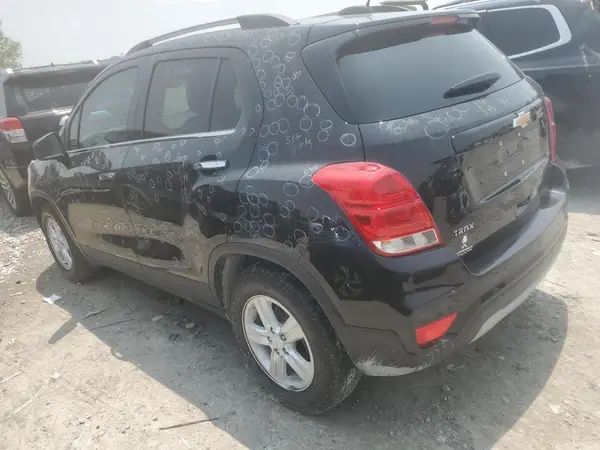 KL7CJLSB9LB060889 2020 CHEVROLET TRAX - Image 2