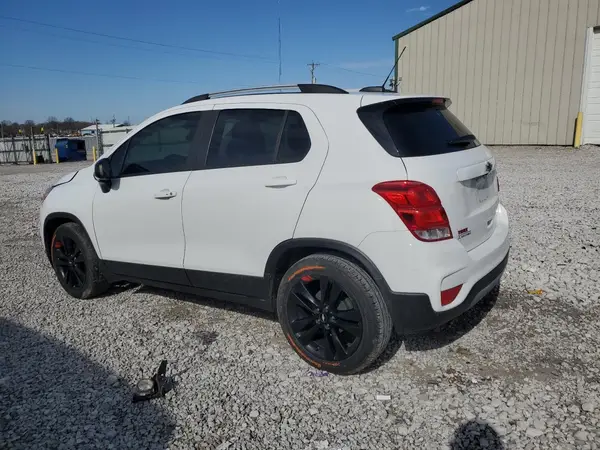 KL7CJLSB9LB319185 2020 CHEVROLET TRAX - Image 2