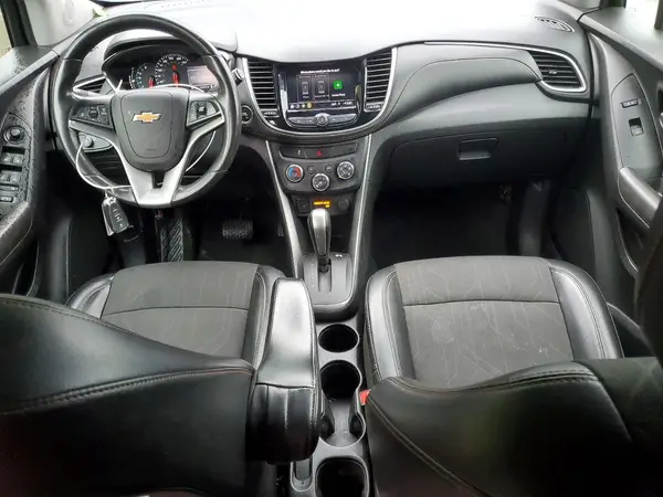 KL7CJLSB9LB322880 2020 CHEVROLET TRAX - Image 8