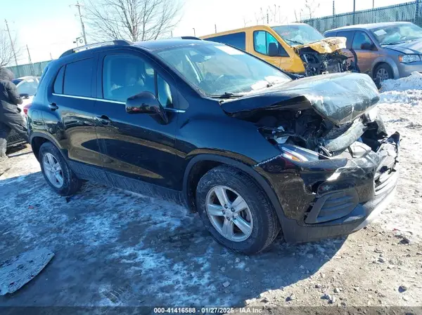 KL7CJLSB9LB327173 2020 CHEVROLET TRAX - Image 1