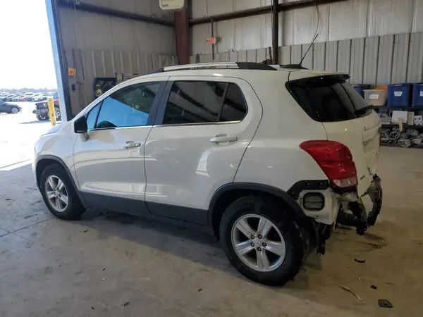 KL7CJLSB9LB328548 2020 CHEVROLET TRAX - Image 2