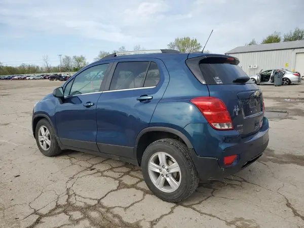 KL7CJLSB9LB330512 2020 CHEVROLET TRAX - Image 2