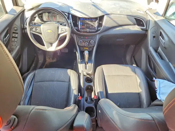 KL7CJLSB9LB331739 2020 CHEVROLET TRAX - Image 8