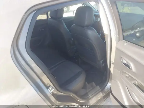 KL7CJLSB9LB336973 2020 CHEVROLET TRAX - Image 8