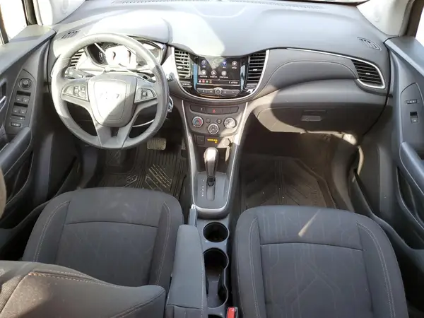 KL7CJLSB9LB353806 2020 CHEVROLET TRAX - Image 8