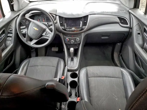 KL7CJLSB9MB327868 2021 CHEVROLET TRAX - Image 8