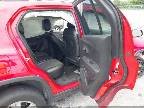 KL7CJLSBXGB518865 2016 CHEVROLET TRAX - Image 8