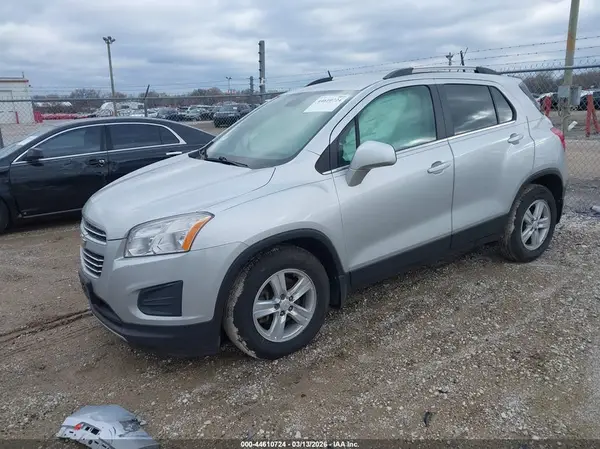 KL7CJLSBXGB606184 2016 CHEVROLET TRAX - Image 2