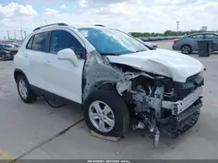 KL7CJLSBXGB633711 2016 CHEVROLET TRAX
