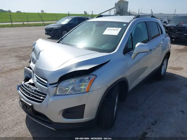 KL7CJLSBXGB647799 2016 CHEVROLET TRAX - Image 2
