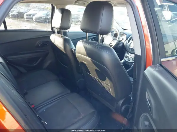 KL7CJLSBXGB698445 2016 CHEVROLET TRAX - Image 8