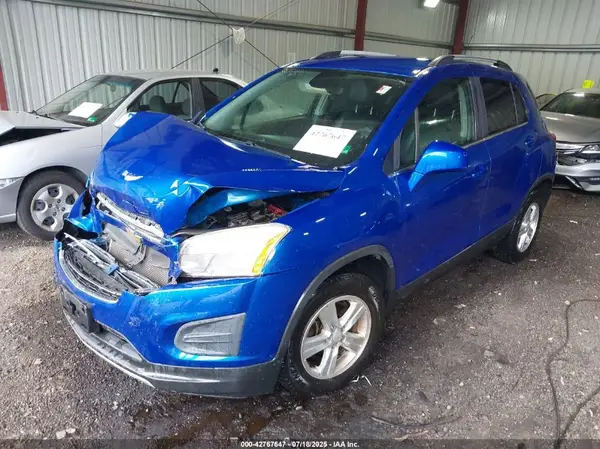 KL7CJLSBXGB725322 2016 CHEVROLET TRAX - Image 2