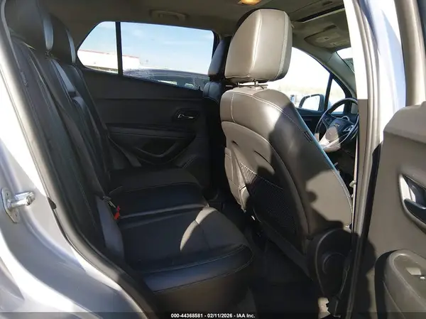 KL7CJLSBXGB760782 2016 CHEVROLET TRAX - Image 8