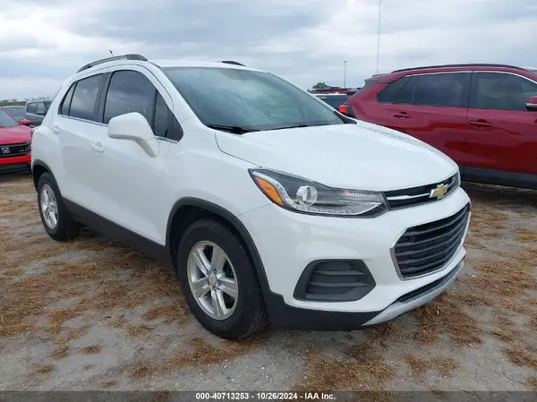 KL7CJLSBXHB055563 2017 CHEVROLET TRAX - Image 1