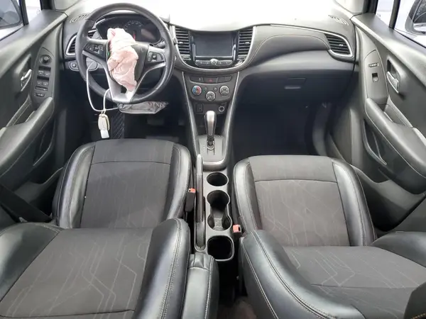 KL7CJLSBXHB094282 2017 CHEVROLET TRAX - Image 8