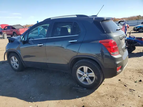 KL7CJLSBXHB160457 2017 CHEVROLET TRAX - Image 2