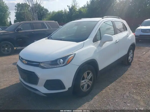 KL7CJLSBXHB218809 2017 CHEVROLET TRAX - Image 2