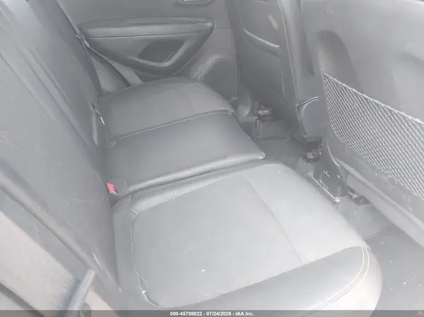 KL7CJLSBXHB218809 2017 CHEVROLET TRAX - Image 8
