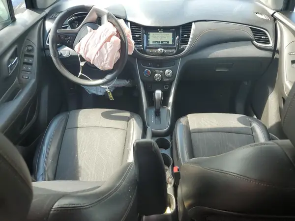 KL7CJLSBXHB226134 2017 CHEVROLET TRAX - Image 8