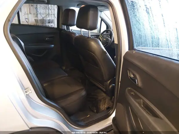 KL7CJLSBXHB232984 2017 CHEVROLET TRAX - Image 8